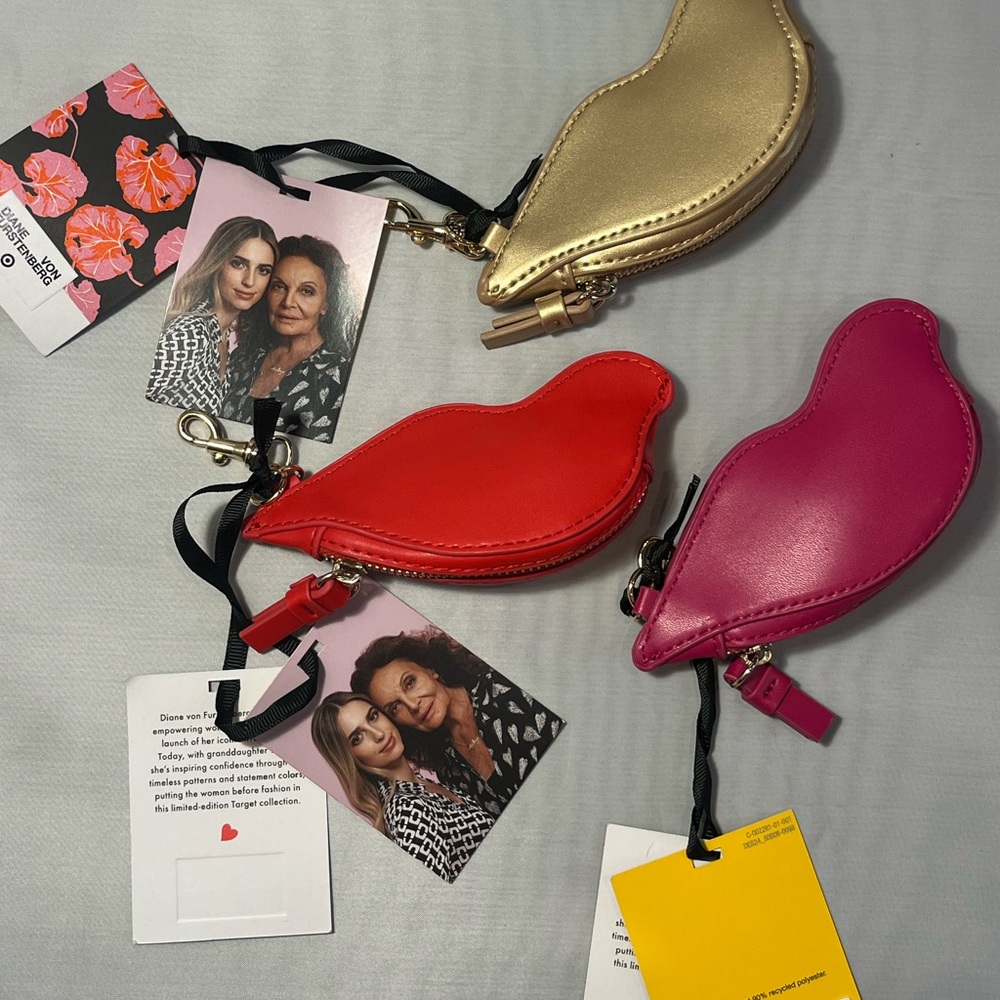 3 DVF for Target Diane Von Furstenberg LIPS COIN POUCH Purse Accessory Viral